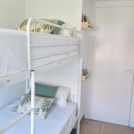 Cozy Next To The * سيدجيس